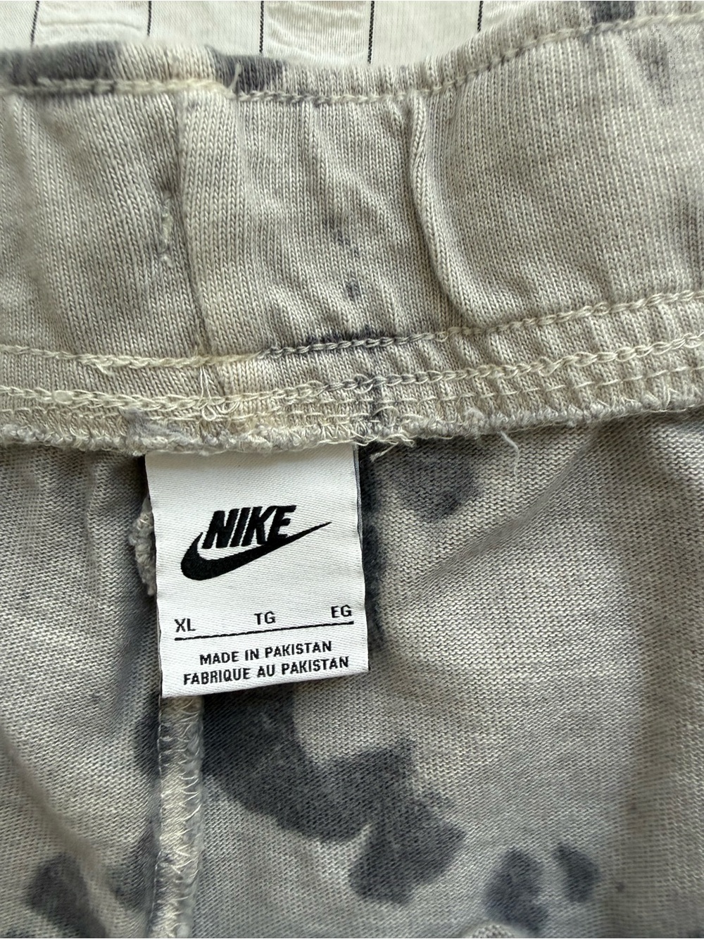 Nike women Gray and Black Tie-Dye Hooded Sweatshirt and Shorts Set - Picture 3 of 7